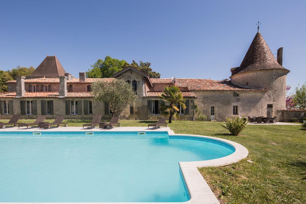 Bed and Breakfast Chateau De Puyrigaud Leoville Екстер'єр фото