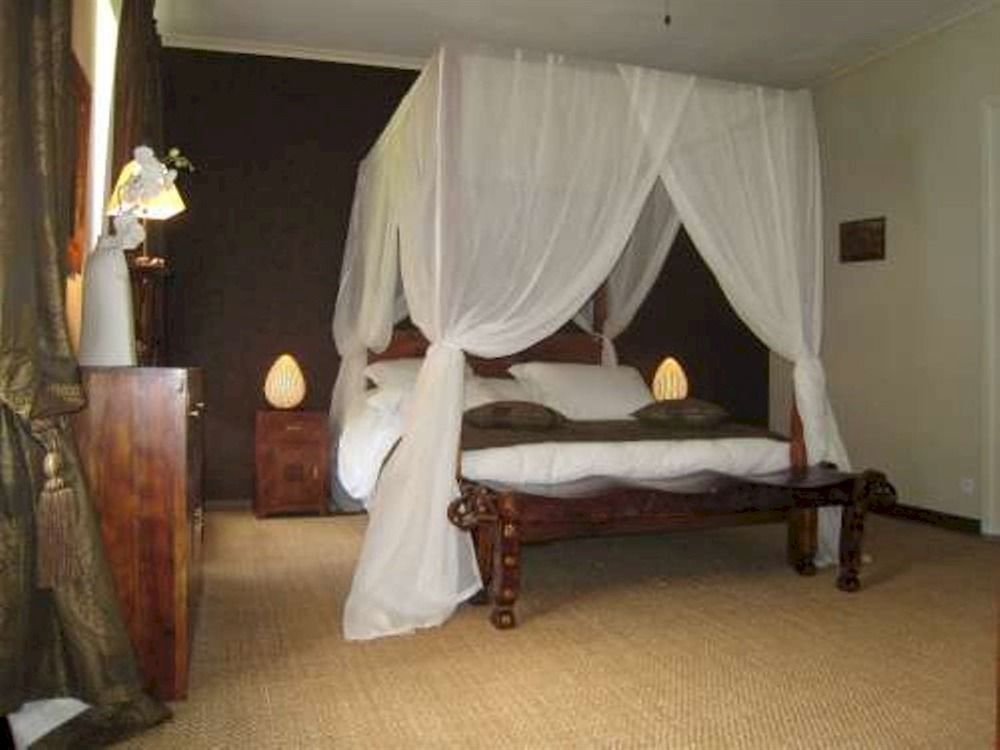 Bed and Breakfast Chateau De Puyrigaud Leoville Екстер'єр фото